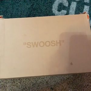 Off white zoom fly size 8 mens